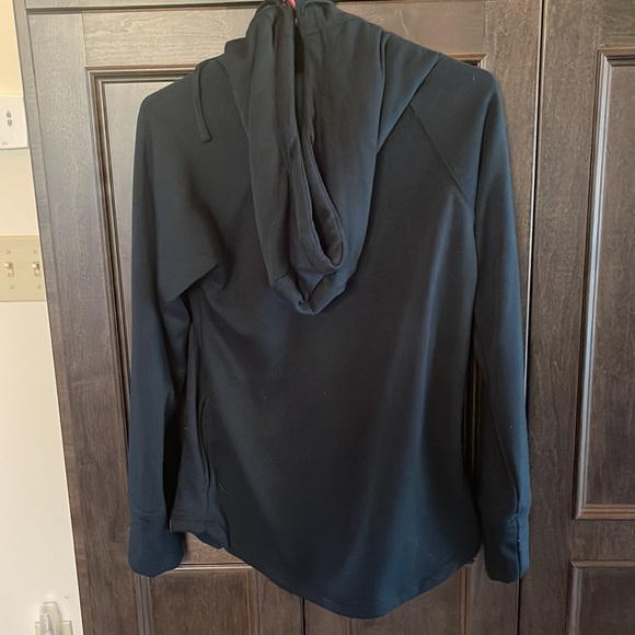 Alaska hoodie, size small - Picture 2 of 2